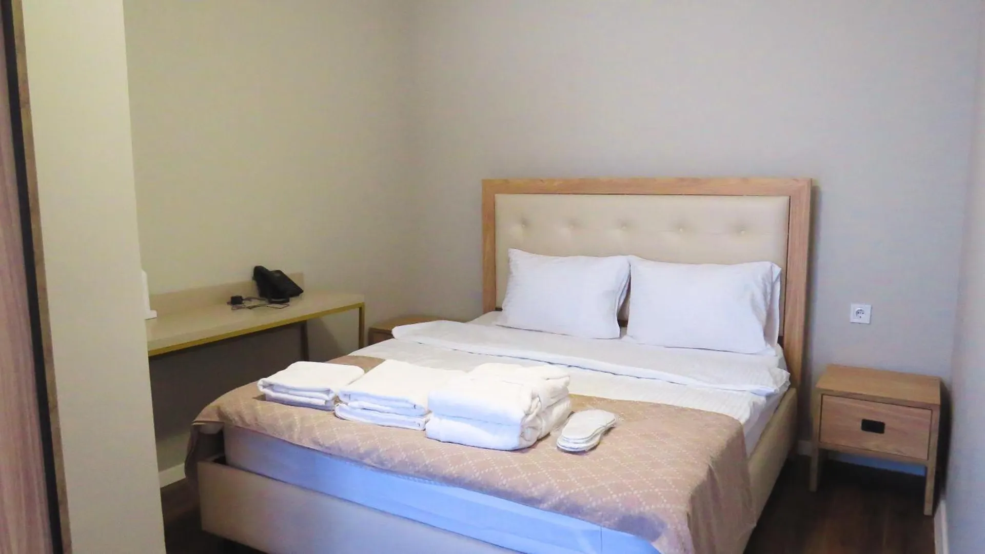 Komuna Tower Batumi 0*,  Georgia